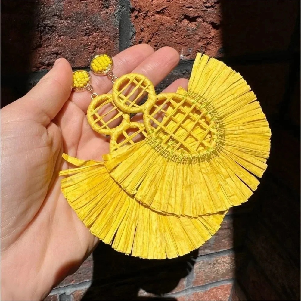 Anthropologie Bohemian Yellow Raffia Statement Earrings - Picture 4 of 9